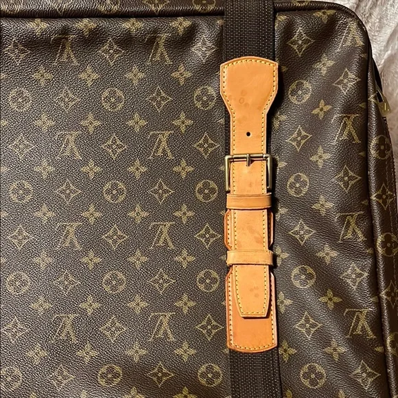 Louis Vuitton Brown Monogram Satelite 53